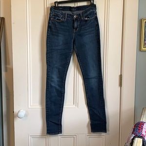 Lucky brand skinny jeans 4/27R